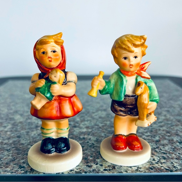 2 Goebel Figurines-Vintage - Picture 3 of 5